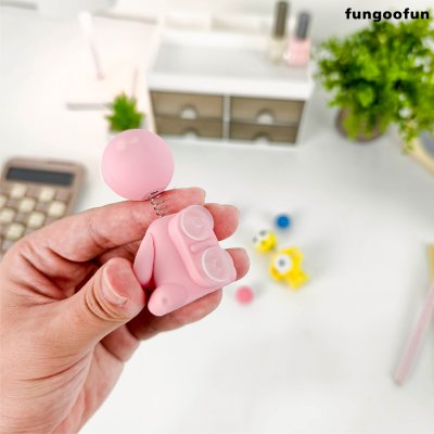 Fungoofun DIY Jibbitz Head Shaking ตัวการ์ตูนติดกระเป๋าส่ายหัวได้ ตัวติดหมุดล็อกคู่ซิลิโคนพรีเมียม