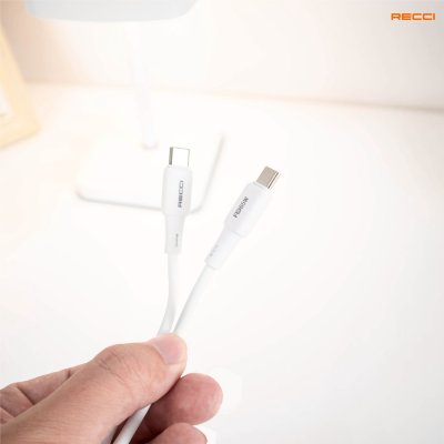 Recci PD 45W GaN Fast Charger Set รุ่น RC132CC ชุดหัวชาร์จเร็วพร้อมสาย Type-C to Type-C สีขาว