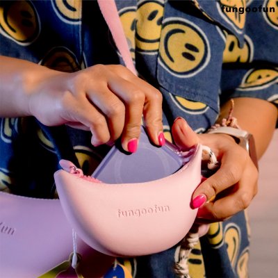 Fungoofun Banana Bag Charm F553 Mini พวงกุญแจกระเป๋าจิ๋วดีไซน์ทรงกล้วยสุดชิค