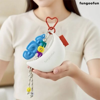 Fungoofun Banana Bag Charm F553 Mini พวงกุญแจกระเป๋าจิ๋วดีไซน์ทรงกล้วยสุดชิค