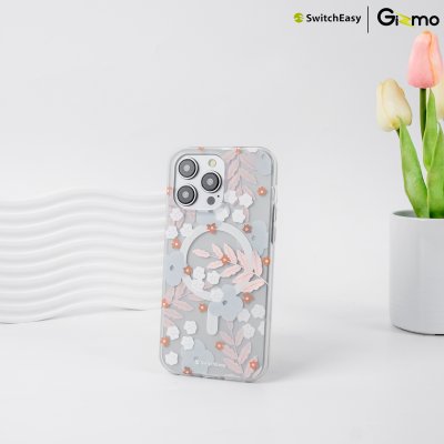 SwitchEasy เคสใสเนื้อแมท สกีนลาย ชาร์จไร้สาย Artist M Double iPhone 15 Case MagSafe
