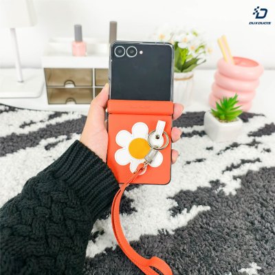 Dux Ducis Luvy Series Case เคสลายปักพรีเมียมพร้อมสายคล้องมือ for Samsung Galaxy Z Flip 8