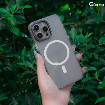 Gizmo case เคสใส กันกระแทก รองรับการชาร์จไร้สาย รุ่น Defense shield magSafe รองรับ 15/15+/15P/15PM