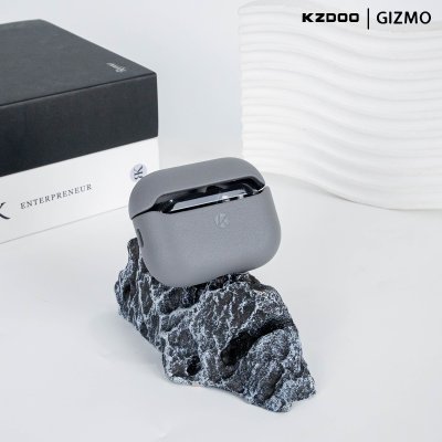 KZDOO LuxCraft เคสหนังพรีเมียม สำหรับ AirPods Pro 3 (Luxury Leather Case)