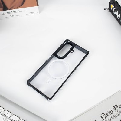 เคสใส Molan Cano หลังใสขอบดำ Fold 7 Magsafe Metal Black รองรับชาร์จไร้สาย