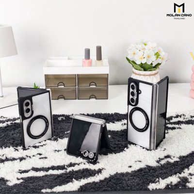 Molan Cano Metal Black Rotate Stand เคสใสมีขาตั้งหมุน 360 องศา Case for Samsung Galaxy Z Flip 8 / Fold 8 / Fold 8 Ultra