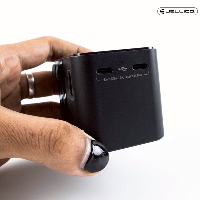 JELLICO หัวแปลงปลั๊กไฟ universal travel adapter S9 PD 2xUSB-C + 1xUSB 3.4A Max 2500W Black