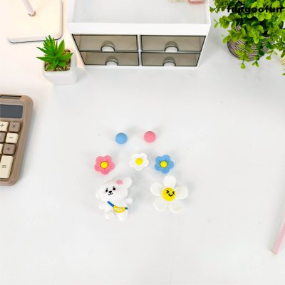 Fungoofun DIY Jibbitz Flower/Running Poppy ตัวติดกระเป๋าลายสุนัขพาสเทลหมุดซิลิโคนใส
