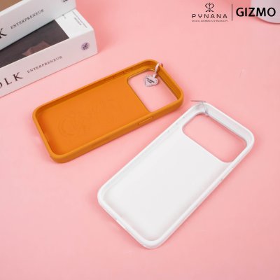 PYNANA Starlight Series with MagSafe เคสเพชรหรู iPhone 17 series