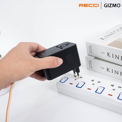 Recci หัวแปลงปลั๊กไฟ Universal PD 35W Retractable รุ่น RCG-P06