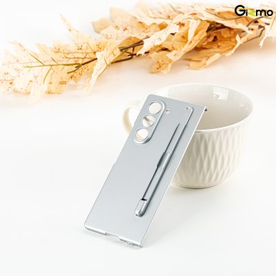 Gizmo Camera Slim Fit เคสกันรอยขีดข่วน เคสซัมซุง เคส Z Fold 6 มีช่องเก็บปากกา