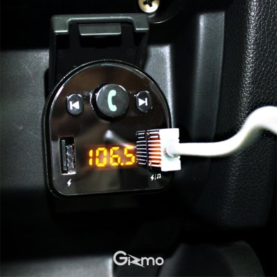 Gizmo ที่ชาร์จมือถือในรถ บลูทูธรถยนต์ บลูทูธ รถยนต์ ที่รับสัญญาณบลูทูธในรถ Car Bluetooth Charger รุ่น GG-006