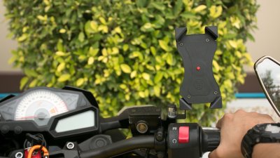 Gizmo ที่วางโทรศัพท์มอเตอร์ไซค์ ติดบริเวณกระจกข้าง รุ่น GH-040