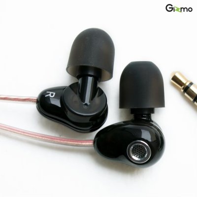 Gizmo หูฟังสมอลทอร์ค ประกัน 1 ปี หูฟังโทรศัพท์ รุ่น Black bean GS-005