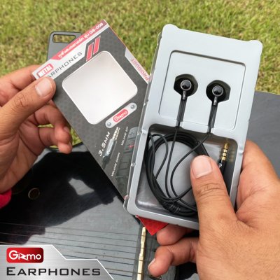 Gizmo หูฟัง หูฟังสมอลทอล์ค แบบเสียบสาย รุ่น GS-006