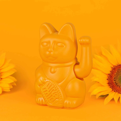 Gizmo Lucky Cat The Classic Collection แมวกวักสี Deep Yellow สัญลักษณ์แห่งความสุขและความอบอุ่น