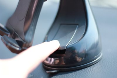 Gizmo ที่ตั้งมือถือ ที่วางโทรศัพท์ในรถ ที่ยึดมือถือ วางแท็บเล็ตได้ ติดคอนโซล/กระจก Car holder รุ่น GH-006