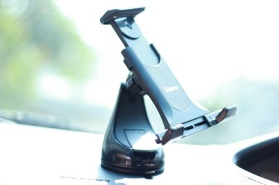 Gizmo ที่ตั้งมือถือ ที่วางโทรศัพท์ในรถ ที่ยึดมือถือ วางแท็บเล็ตได้ ติดคอนโซล/กระจก Car holder รุ่น GH-006