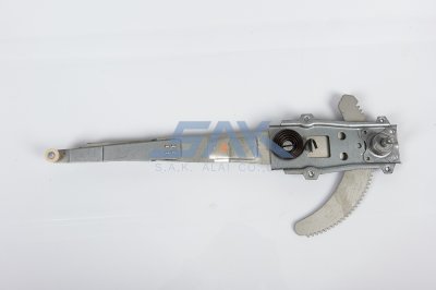 เฟืองยกกระจก NS 720 R SAK