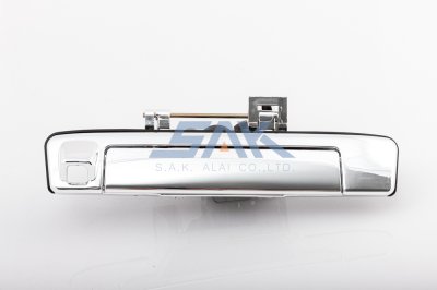 มือเปิดกะบะท้าย IS D-MAX1.9 มีรูกล้อง ชุบ SAK