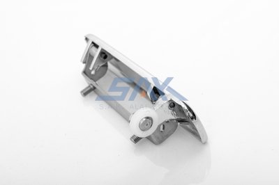 มือเปิดกะบะท้าย IS TFR ชุบ SAK