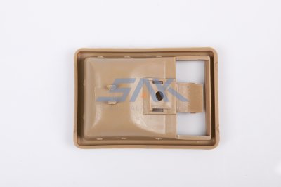 เบ้ามือเปิดอันใน MB C/C, แชมป์ น้ำตาล