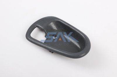 เบ้ามือเปิดอันใน MB E-CAR L