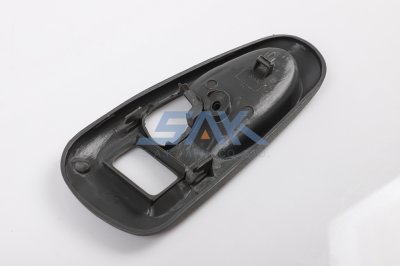 เบ้ามือเปิดอันใน MB STRADA L