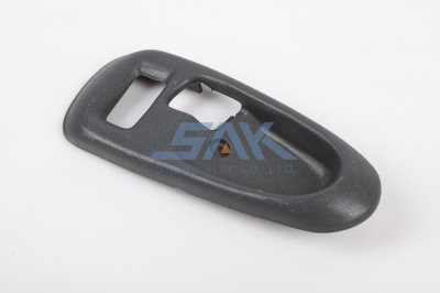 เบ้ามือเปิดอันใน MB STRADA R