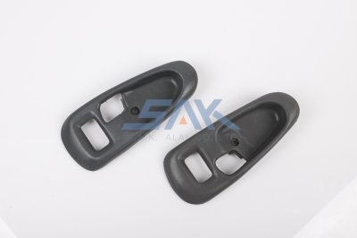 เบ้ามือเปิดอันใน MB STRADA R