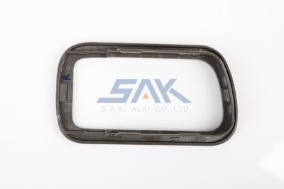 เบ้ามือเปิดอันใน NS ฟรอนเทียร เทา R