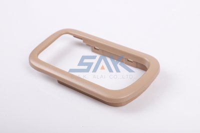 เบ้ามือเปิดอันใน NS ฟรอนเทียร น้ำตาล R