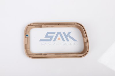 เบ้ามือเปิดอันใน NS ฟรอนเทียร น้ำตาล R