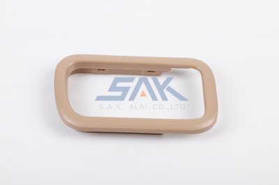 เบ้ามือเปิดอันใน NS ฟรอนเทียร น้ำตาล L