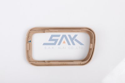 เบ้ามือเปิดอันใน NS ฟรอนเทียร น้ำตาล L