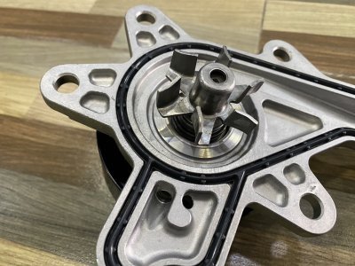 ปั้มน้ำ TT VIGO, 1KD, KDH222 GMS