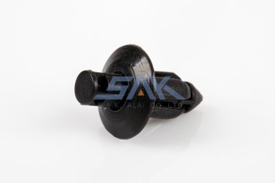 กิ๊บหน้ากาก MB STRADA SAK
