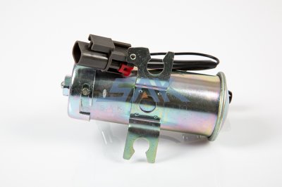 ปั้มติ๊กเบนซิน 12V ลูกเหล็ก SAK