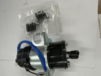 ปั้มติ๊ก ลูกใหญ่ 12V SAK