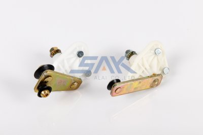 ตุ๊กตาปัดน้ำฝน MB C/C R SAK