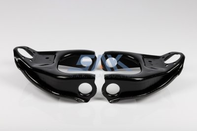 ปีกนกบน IS TFR-4WD, โรดิโอ R