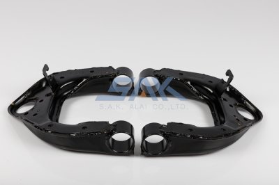 ปีกนกบน MB STRADA-4WD R