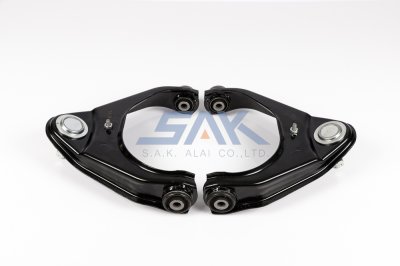 ปีกนกบน MB ไทตัน +ลูกหมาก R SAK