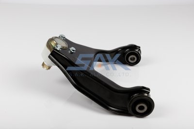 ปีกนกบน MB ไทตัน-4WD +ลูกหมาก L SAK