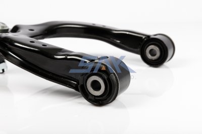 ปีกนกบน MF BT50 สูง23CM +ลูกหมาก L SAK