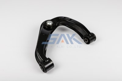 ปีกนกบน NS NAVARA5-6เกียร +ลูกหมาก L SAK