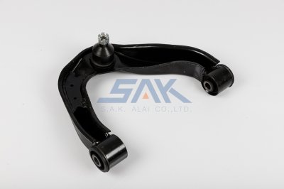 ปีกนกบน NS NAVARA5-6เกียร +ลูกหมาก L SAK