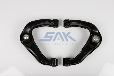 ปีกนกบน NS NAVARA5-6เกียร +ลูกหมาก R SAK