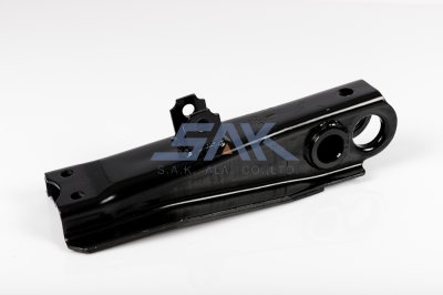 ปีกนกล่าง IS KBZ L SAK