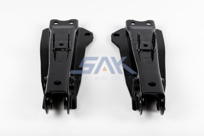 ปีกนกล่าง IS KBZ R SAK